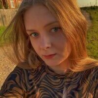 Naomi_Girly avatar