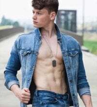 18youngtinyboyflex avatar