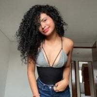 Adut_Akech avatar