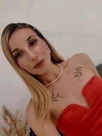 AgnesAlexis avatar