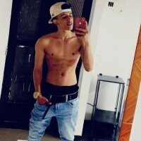 AlexBustamate_ avatar