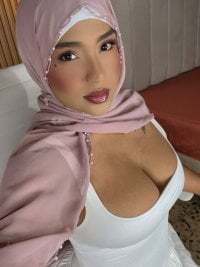 Amira-Zahra avatar