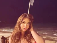 AnessaroseX avatar