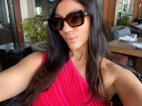 AnnaFlowerBabe avatar
