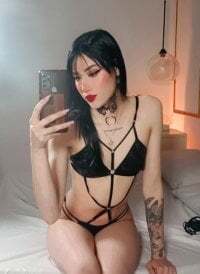 AryaFiore avatar