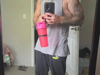 BIG-aussie-cock avatar
