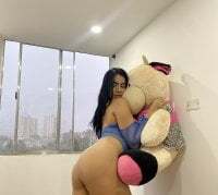 BIGFEETWOMAN99 avatar