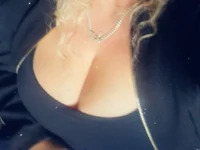 Bella_Squirts avatar