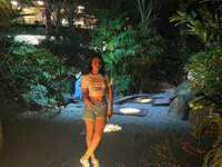 Bellahot-_ avatar