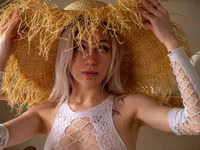 BlondeKelly avatar