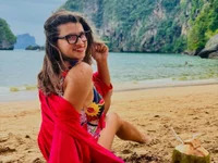 Busty_Mira avatar
