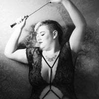 Bustycurves avatar