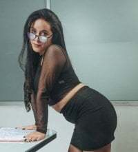 Camila_IRoose avatar