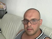 Chris111219 avatar