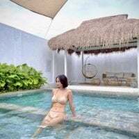 CraveMyCurves avatar