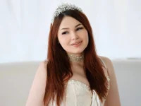 CrazyNextDoorGirl avatar