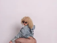 CurlyDaisy avatar