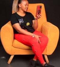 Curvy_Charm avatar