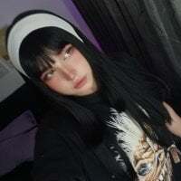 Daniellesins1 avatar