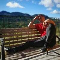 Daniiiel13 avatar
