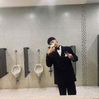 Dark_Desiree18 avatar