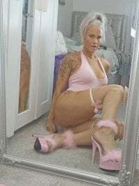 DeliciousDeeX avatar