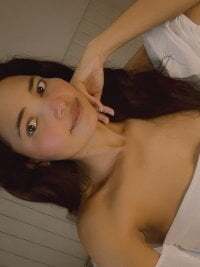 Elayha_28 avatar