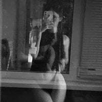 EllisRose18 avatar