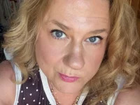 ExperiencedCurvyBelle avatar
