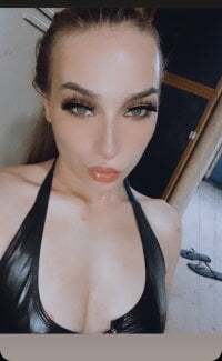 Fkknspoiledbrat avatar