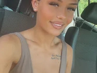 FlirtyFoxyxx avatar