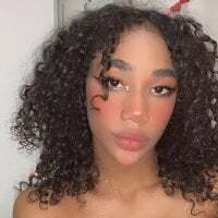 Girl_lunatiic avatar