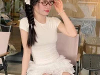 Glass-lyy avatar