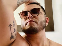 HOTB0Y18 avatar