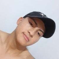 HR_____ avatar