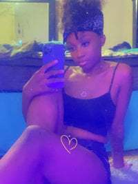 HennessyBaby21 avatar