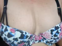Honeypeach01 avatar