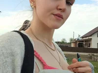 HotBlondie69 avatar