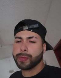 HotThreesoome avatar