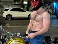 Hunks_bromance avatar