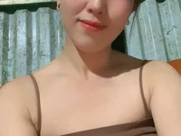 Huonglyna avatar