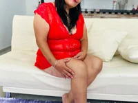 IM_A_HOT_AUNT avatar