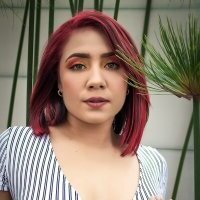 IsabelaLatina avatar