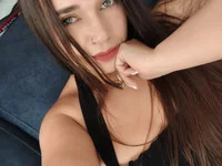Isabella_cherry69 avatar