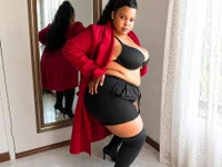 JuicyHoneyXO avatar