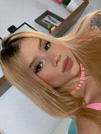 Kinky__Karo avatar