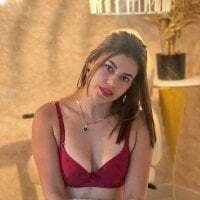 LAU_PETITE avatar