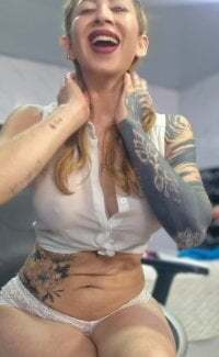 Ladyy_Scarlett avatar
