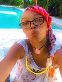 Ladyzee25 avatar