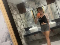 Latina_tine avatar